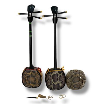 【え沖】琉球三線 セット まとめ 人工皮 蛇皮 本皮 全長沖縄 三線 楽器 和楽器 弦楽器 伝統楽器 民謡 沖縄民謡 現状品 MH103MGG61