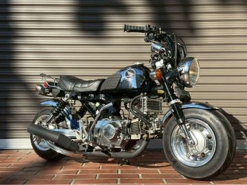 激渋　カスタム モンキー 車体　5.5j フルチューン　 シャコタン 鉄管　ワンオフ 太足 ゴリラ ダックス シャリー カブ 125cc 神戸 陸送可能