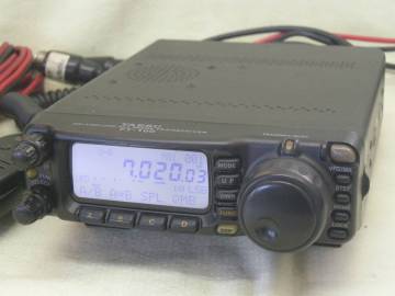 HF/50/144/430　オールモード機　★　FT-100 YAESU　八重洲無線