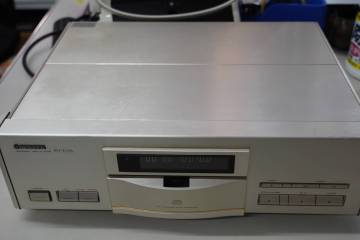 ☆中古 PIONEER パイオニア PD-T07A ターンテーブル方式CDプレーヤー リモコン付き 現状品 ジャンク☆