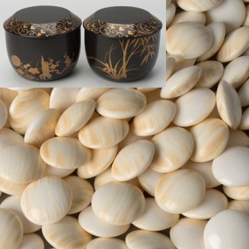 【千h1424】碁石 蛤 白石 厚み概ね9.7-10.0mm 那智黒 黒石 碁笥 桐箱　　スワブテ 蒔絵 囲碁
