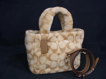 1円 ■新品同様■ COACH コーチ CM177 シグネチャー スモールトート シアリング ハンドバッグ レディース ブラウン系 FN8969