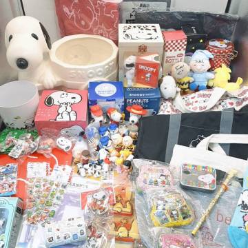w290【1円～】 SNOOPY スヌーピー グッズ まとめ 大量 フィギュア トートバッグ 他 キャラクター雑貨 PEANUTS アニメグッズ 