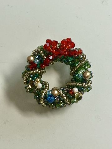クリスマスリースのピンブローチ　ブローチ クリスマス アクセサリー ピンブローチ