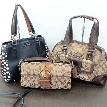 1円スタート COACH コーチバッグ おまとめ3点 シグネチャー ハンドバッグ ショルダー 2WAY 肩掛け 斜め掛け レディース 現状品【K001123】