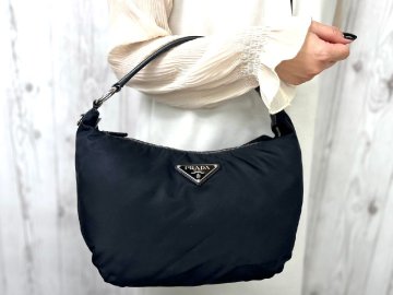 極美品 PRADA プラダ テスート デカ ロゴ ハンドバッグ ショルダーバッグ バッグ ナイロン&times;サフィアーノレザー 黒 93339