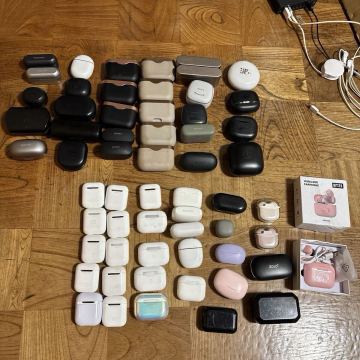 ワイヤレスイヤホン SONY BOSE AirPods Google technics 62個　通電確認済み