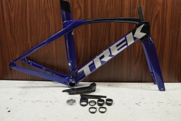 □TREK トレック MADONE SL6 GEN6 カーボンフレーム サイズ52 2023年