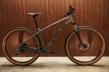 ■TREK MARLIN 6 Gen3 トレック SHIMANO CUES 1X10S BONTRAGER KOVEE 25 サイズM/L 2026年モデル 超美品