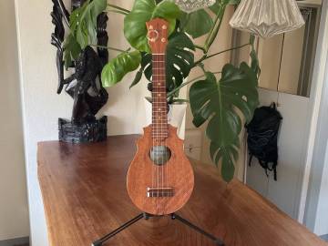 KoAloha コアロハ　パイナップルサンデーコンサートサイズ