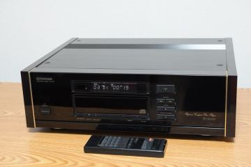 美品　Pioneer PD-5000 CDプレーヤー リファレンスモデル 動作品　リモコン付