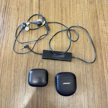 BOSE QuietComfort Earbuds ワイヤレスイヤホン QC20 JBL
