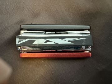 XLAB 10 Function Tri Bike Multi Tool マルチツールロードバイク用 携帯工具 赤&times;黒 六角 トルクス