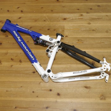 ロッキーマウンテン ROCKY MOUNTAIN ELEMENT 30 26インチ MTBフレーム カーボンバック