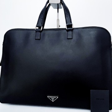 1円■超美品■最高級ライン■超希少デザイン■型崩れ無し■PRADA プラダ 三角プレート 二層 トートバッグ ビジネス A4 メンズ レザー 黒
