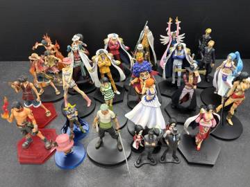 ONE PIECE Action Figure ワンピース　フィギュア　まとめて　31体
