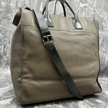 【極美品】プラダ PRADA トートバッグ 2way ショルダー バッグ 大容量 レザー ビジネス ブラック A4 肩掛け 黒　カーキ メンズ ヴィッテロ 