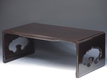 紫檀撫角甲玉透中卓 66cm 7kg 唐木 極上 机卓 平卓 木製花台 盆栽台 飾台 盆栽 盆栽鉢 花盆 盆景 鑑賞石 観賞石 水盤石 水石 盆石 盆器 137