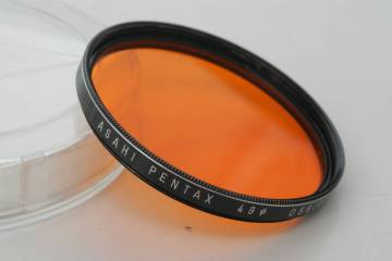 古い　稀少　　ASAHI　PENTAX　フイルター　49&phi;　 49mm　　O56（O2）　中古美品