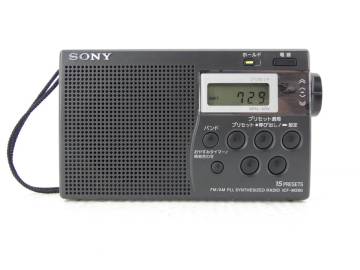 ★☆SONY FM/AMコンパクトラジオ ICF-M260 動作品 オマケ新品電池付き☆★