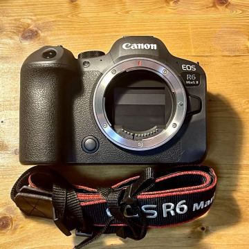 ◆Canon キヤノン EOS R6 Mark II 動作未確認 ジャンク キャノン フルサイズ ミラーレス RFマウント