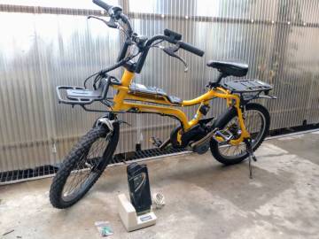 12743-09★Panasonic 20インチ 電動アシスト自転車 INTER3 イエロー 通電確認済み 充電器 バッテリー ロックキー&times;2 空気補充 油さし済★