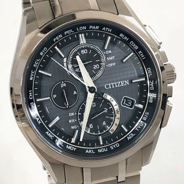 超美品 CITIZEN シチズン ATTESA アテッサ Eco-Drive エコドライブ 腕時計 AT8040-57E 電波ソーラー クロノグラフ カレンダー チタン