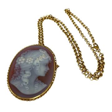 △ カメオ 18金 Carrera y Carrera イタリア製 K18 750 刻印あり ゴールド カメオ ストーンカメオ めのう 女性 お花 ペンダント 23.5g