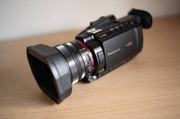 [美品] Panasonic HC-X1600