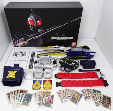 動作確認済み CSM 仮面ライダー剣 ブレイバックル＆ラウズアブゾーバー＆ブレイラウザー 輸送箱付き