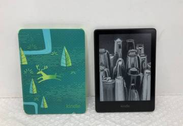 Amazon アマゾン Kindle Paperwhite 第11世代 電子書籍リーダー 16GB M2L3EK ブラック 広告なし 260109RM460175