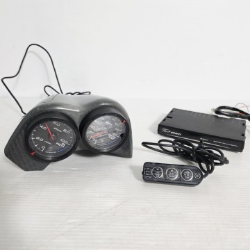 マツダ RX8 SE30 KNIGHT SPORTS ナイトスポーツ カーボン製 コクピット・メーターフード Defi 水温計 油圧計 ジャンク品 センサーなし