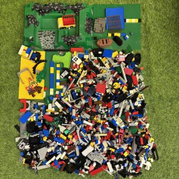 10 LEGO レゴブロック 総重量3.5キロ まとめ売り ミニフィギュア ミニフィグ レールパーツ 基礎板 プレート など 当時物 知育玩具 超大量