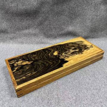 ヘラブナ 倉月黒檀　貴重　仕掛箱16本入り へら用品　J132