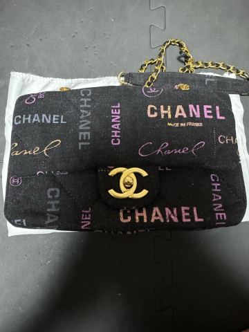 CHANEL ショルダーバッグ