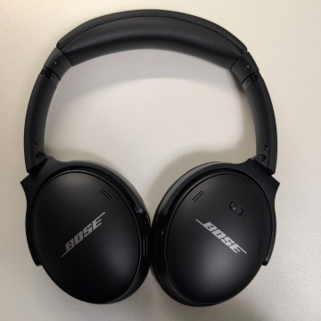 BOSE QuietComfort 45 headphones ワイヤレスヘッドホン