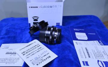 超極美品！ Carl Zeiss Biogon T* 35mm F/2.8 ZM Black Leica 