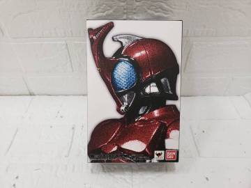 Xaz1032-098♪【60】[開封品] S.H.Figuarts (真骨彫製法) 仮面ライダーカブト ライダーフォーム