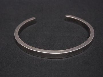 1円 ete エテ SV925 ブレスレット バングル アクセサリー レディース メンズ シルバー系 FV7250