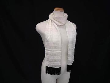 1円 ■極美品■ FENDI フェンディ シルク100% フリンジ ストール ショール スカーフ レディース メンズ ホワイト系&times;ブラック系 BR1351