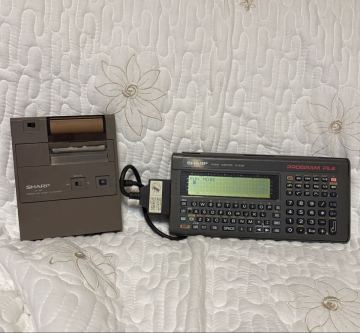 SHARP シャープ ポケットコンピュータ PC-E200 プリンター CE-126P ポケコン通電 キー操作OK プリンター通電NG ジャンク 【60115-1】