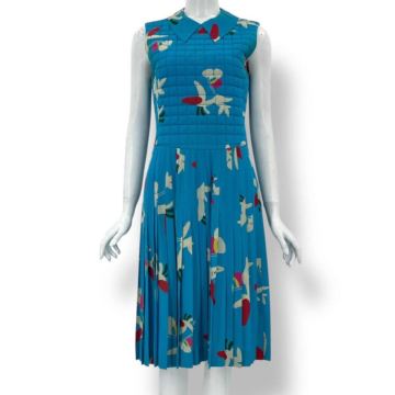 レア シャネル CHANEL ノースリーブワンピース プリーツ シルク100％ サイズ38 ブルー 0110-13 AHC2