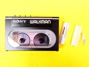 (MT-6) SONY ソニー WALKMAN ウォークマン WM-20 ポータブルカセットプレーヤー 音響機器 オーディオ ※ジャンク @送料600円 (11)