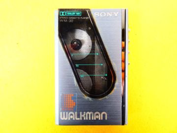 (MT-5) SONY ソニー WALKMAN ウォークマン WM-30 ポータブルカセットプレーヤー 音響機器 オーディオ ※ジャンク/通電OK！ @送料600円 (11)