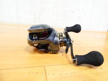 【USED!Daiwa ベイトリール 18 Tanasensor 150H-DH-L★ダイワ/タナセンサー＠送料600円（644⑤）】