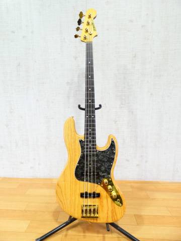 【S) ジャンク!Blade エレキベース Gary Levinson★ブレード/レビンソン/アクティブ/ケース付き＠180（605⑤）】