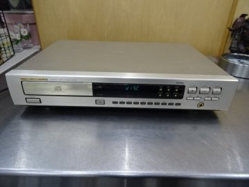 ジャンク品　CDプレイヤー　マランツ marantz CD-67F　通電確認のみ！