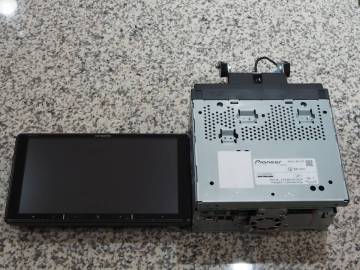 カロッツェリア AVIC-RF721 9インチフローティング 楽ナビ