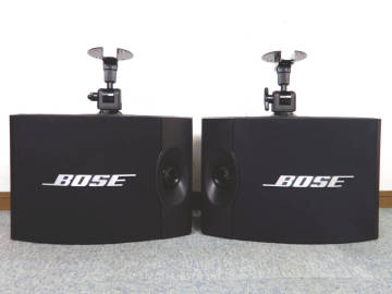 BOSE ◆ ボーズ　スピーカー　　MODEL 301V　　ペア　◆ BOSE純正 天吊りブラケット付き　動作確認済み