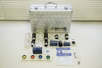 [NZ][A6781580] Meade ミード Series 4000 アイピース 接眼レンズ レンズホルダー フィルターセット 天体望遠鏡用